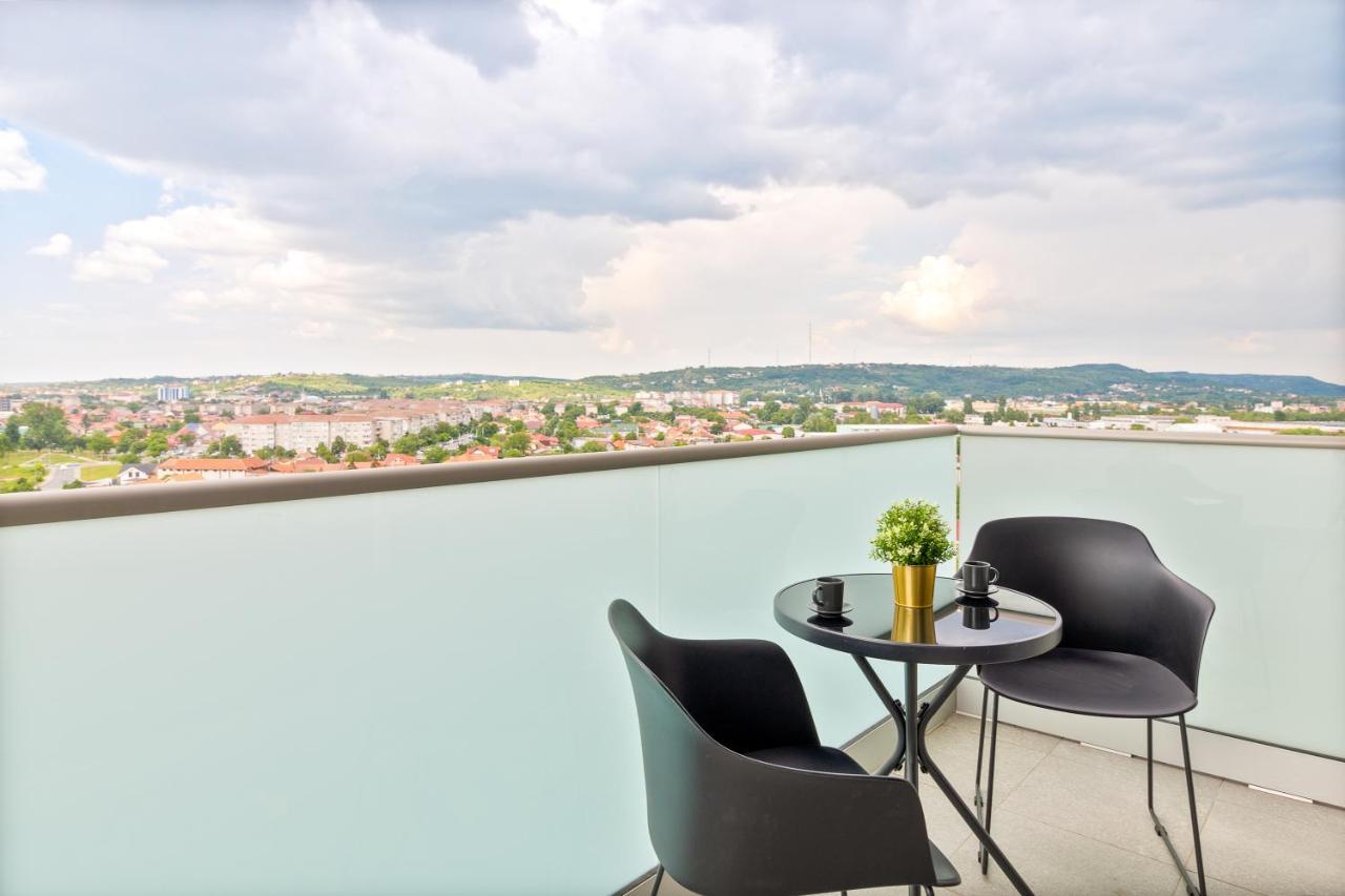 Grand Hill Flats Apartment Oradea Ngoại thất bức ảnh