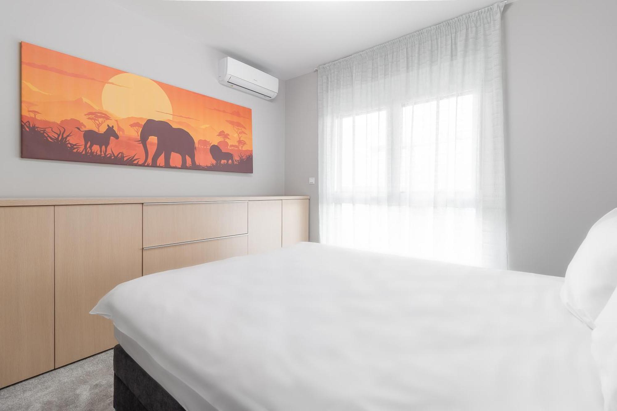 Grand Hill Flats Apartment Oradea Ngoại thất bức ảnh